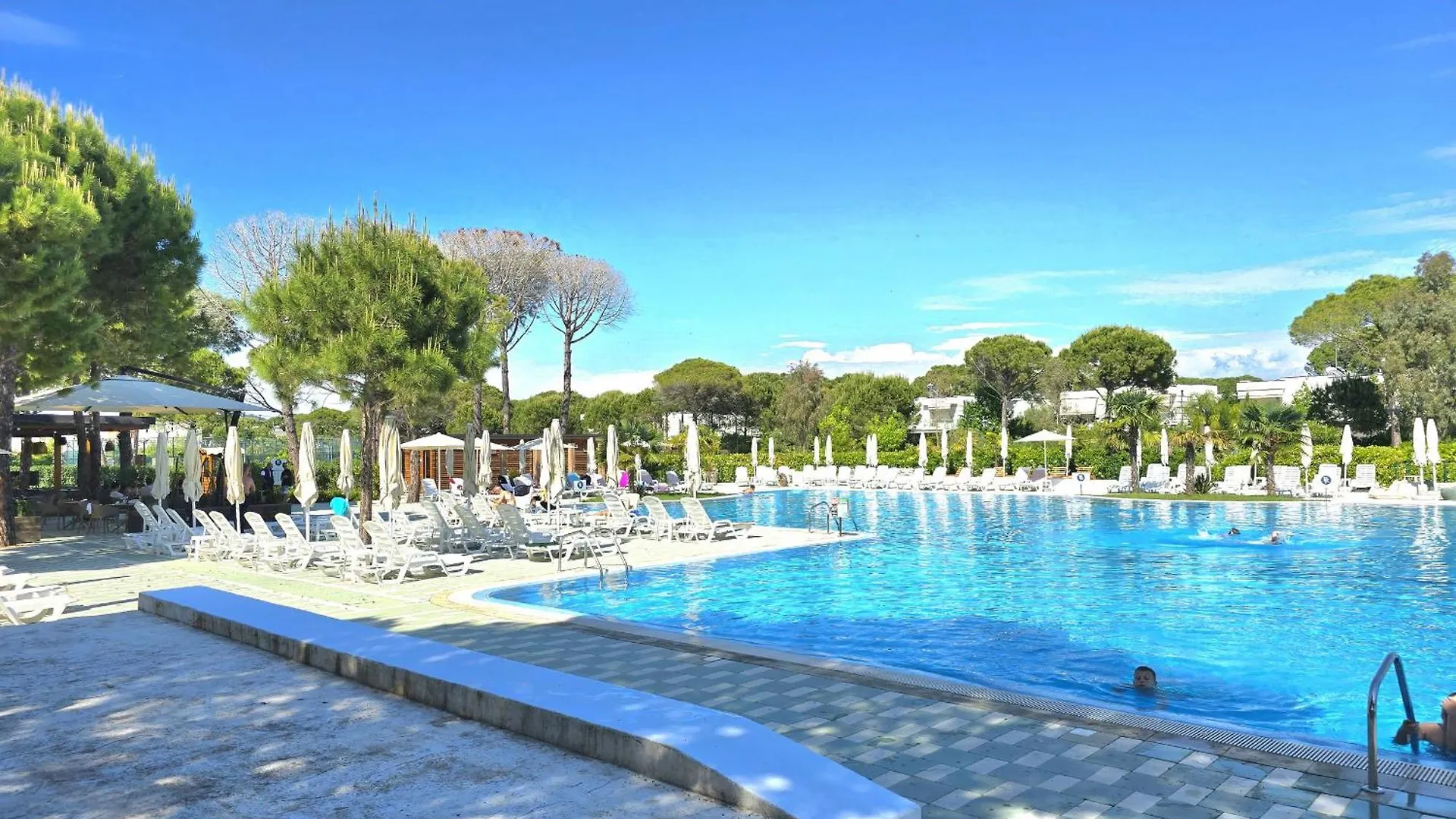 Sunny Beach Apartments - 207 Durrës 0*,